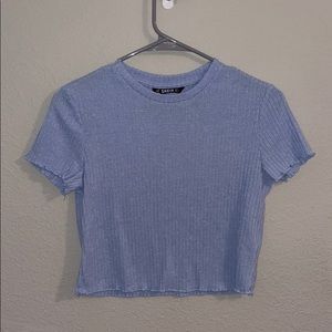 Cropped tee shirt